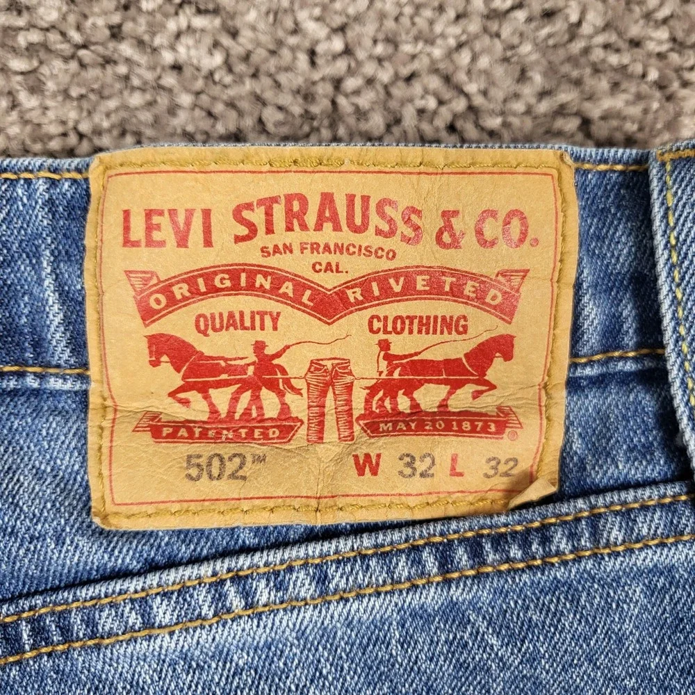 Levi's 502 Taper Jeans Mens 32x32 Blue Excellent Medium Wash Denim 29507-1317